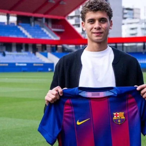 Hamza Abdelkarim va poursuivre son aventure avec le FC Barcelone.