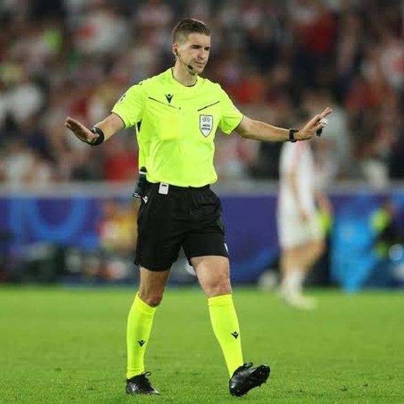 François Letexier dirigera le match entre la Côte d’Ivoire et l’Équateur.