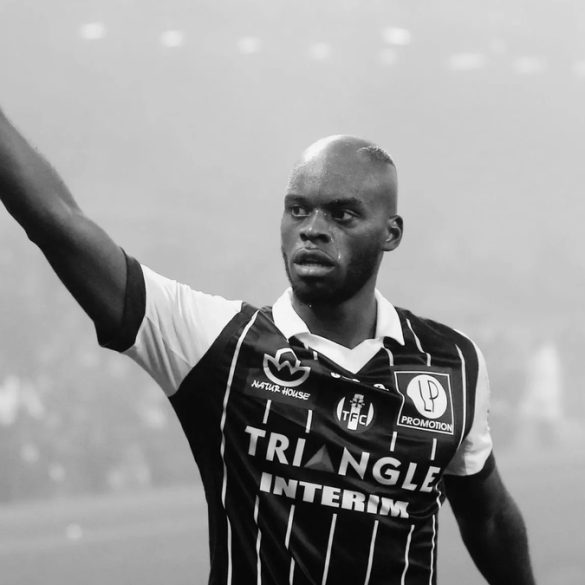 Yrondu Musavu-King est décédé à l’âge de 34 ans.