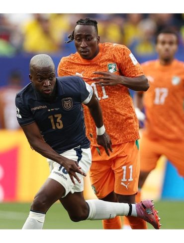 Amad Diallo célèbre le but qui offre à la Côte d’Ivoire la première victoire africaine du Mondial 2026.