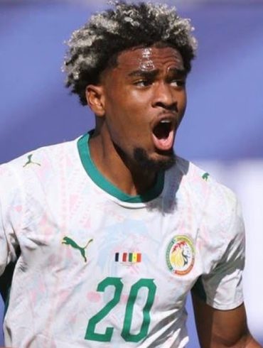 Ibrahim Mbaye devient le plus jeune buteur africain de l’histoire de la Coupe du monde.