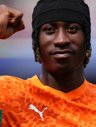 Le RB Leipzig veut conserver Yan Diomandé malgré l’intérêt du PSG.