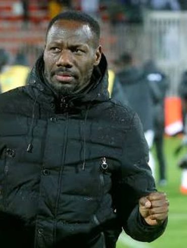 Pape Thiaw regrette les occasions manquées du Sénégal face à la France.