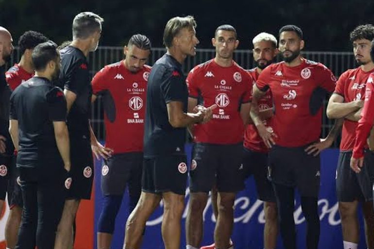 Hervé Renard veut réveiller la Tunisie avant le match contre le Japon.