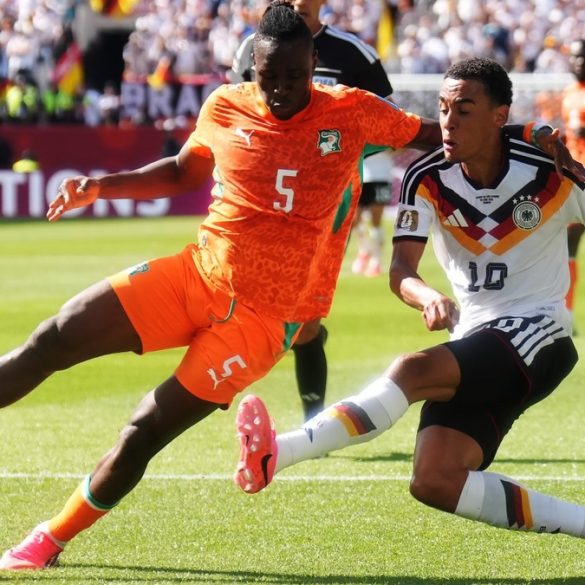 Wilfried Singo est sorti sur blessure face à l’Allemagne.