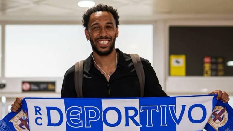 Aubameyang explique son choix du Deportivo : « Je l’avais promis à mes grands-parents »