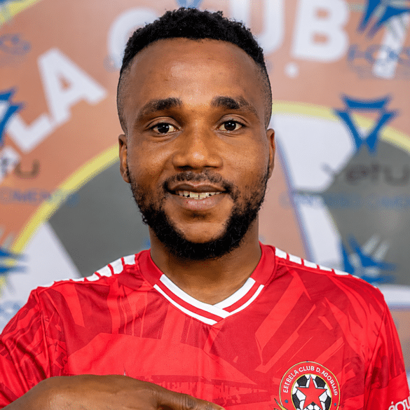 D’Avila Messi Kessié rejoint l’Estrela Clube Primeiro de Maio en Angola.