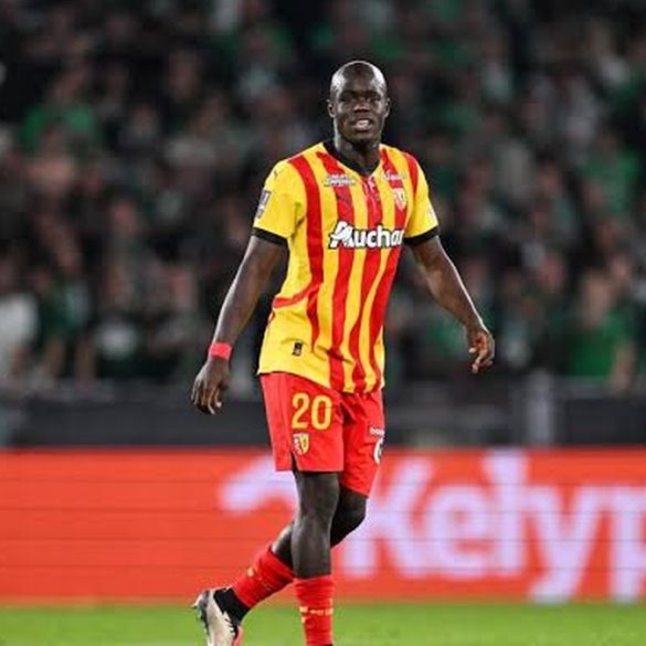 Malang Sarr a donné son accord pour rejoindre gratuitement NEOM SC en Arabie saoudite.