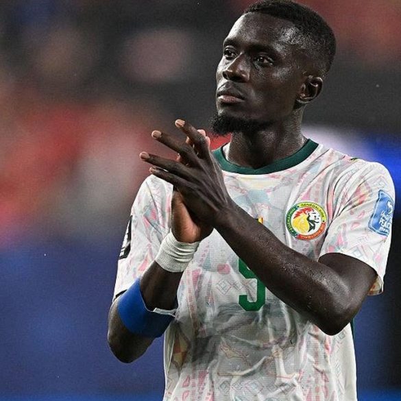 Idrissa Gana Gueye devrait rejoindre Al-Diriyah après son départ officiel d’Everton.
