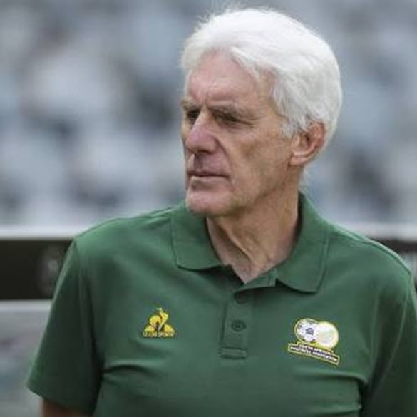 Hugo Broos quitte les Bafana Bafana après plus de cinq années marquées par une troisième place à la CAN et un parcours historique au Mondial.