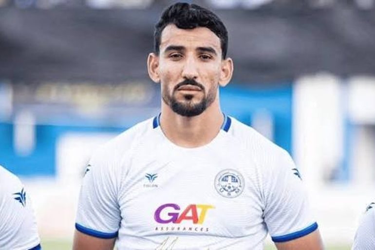 Hazem Mastouri sous les couleurs du Dinamo Makhachkala avant son possible transfert au FC Nantes.