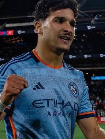 Monsef Bakrar quitte le Dinamo Zagreb et rejoint Al Ahly pour les trois prochaines saisons.
