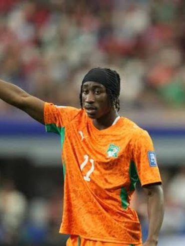Yan Diomande se rapproche du Real Madrid dans le cadre d’un transfert pouvant atteindre 135 millions d’euros.