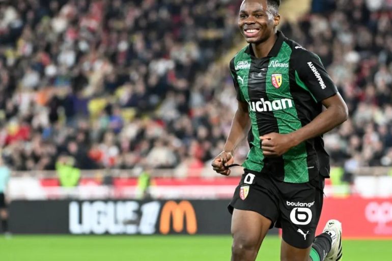 Mamadou Sangaré devrait quitter le RC Lens pour rejoindre Brentford dans le cadre d’un transfert record.