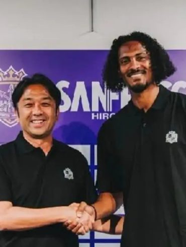 Sébastien Haller a inscrit son premier but avec Sanfrecce Hiroshima lors d’un match amical remporté 4-0.