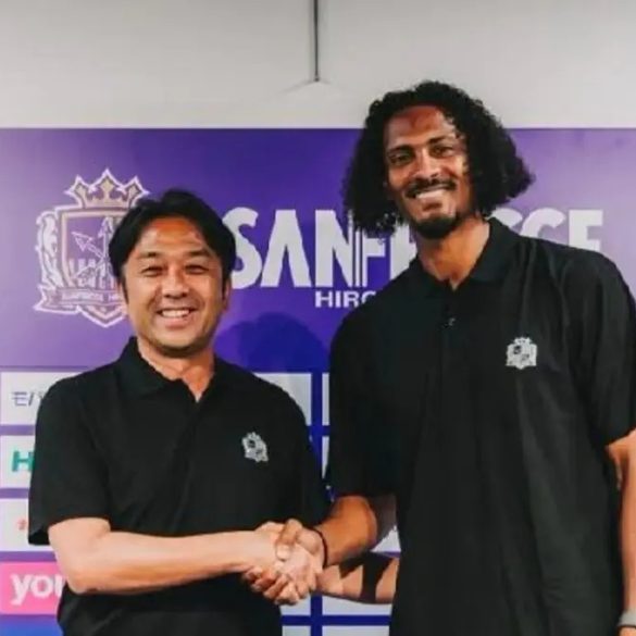 Sébastien Haller a inscrit son premier but avec Sanfrecce Hiroshima lors d’un match amical remporté 4-0.