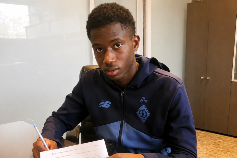 Toudho Diarra négocie son arrivée à l’Olympique Lyonnais après avoir effectué un essai avec le groupe Pros 2.