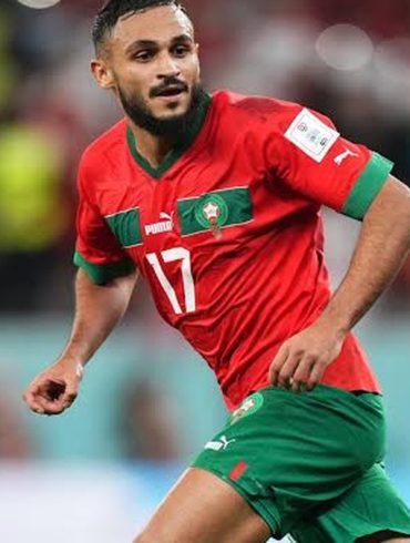 L’Espérance de Tunis a ouvert des négociations avec Sofiane Boufal pour renforcer son secteur offensif.