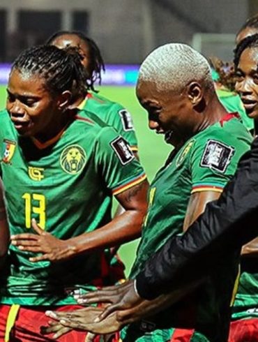 Le Cameroun et le Ghana s’affrontent dans le choc du groupe D de la CAN féminine 2026.