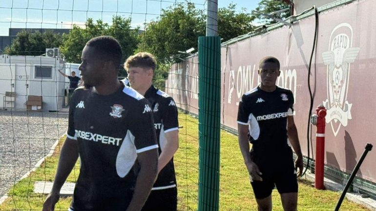 Eric Ange Tapé fête ses 18 ans avec un transfert jusqu’en 2030 en Roumanie