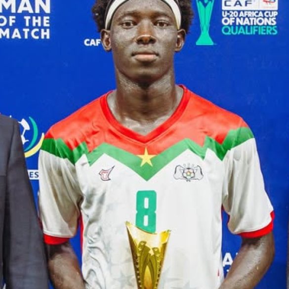 Mohamed Zongo repart à Chelsea après avoir rempli sa mission avec les Étalons U20