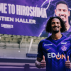 Sébastien Haller célèbre son premier but officiel en J1 League.