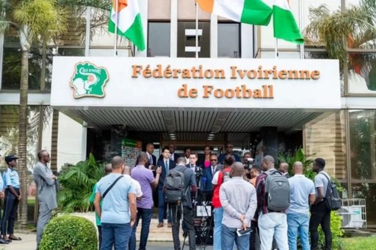 Ibrahim Ernest Diallo, maire de Djékanou, est annoncé comme un possible candidat à la présidence de la FIF.