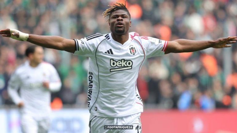 Emmanuel Agbadou perd du terrain à Beşiktaş