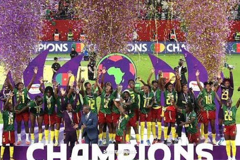Les Lionnes Indomptables célèbrent le premier sacre du Cameroun en CAN féminine.