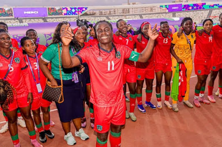 Le Cameroun et le Malawi se disputeront le titre africain dimanche à Rabat.