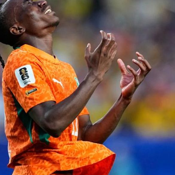 Un conflit entre Maxidel Management et Roc Nation retarde l’officialisation du transfert de Yan Diomandé au Real Madrid.