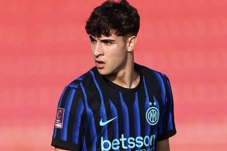 Aymen Zouin avec l’Inter Milan, avant son transfert attendu à Parma.