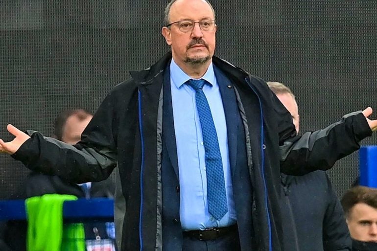 Rafael Benítez serait le premier choix de la Fédération algérienne pour succéder à Vladimir Petkovic.