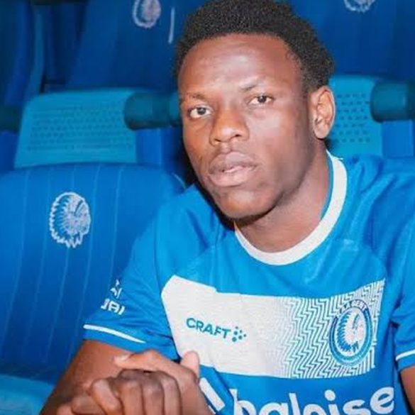 Hyllarion Goore avec La Gantoise, alors que l’attaquant ivoirien figure sur les tablettes de l’Olympique de Marseille.