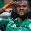 Franck Kessié attend une avancée de la Juventus alors que les discussions se poursuivent avec son entourage.