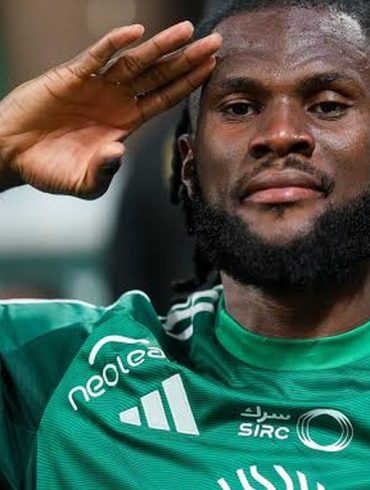 Franck Kessié attend une avancée de la Juventus alors que les discussions se poursuivent avec son entourage.