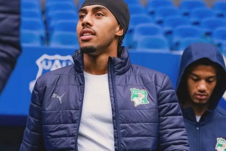Guéla Doué pourrait quitter Strasbourg alors que l’Inter Milan et le Borussia Dortmund suivent sa situation.