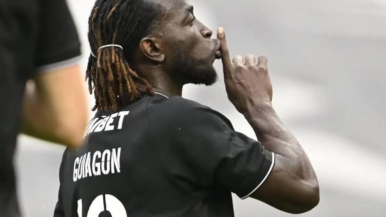 Al-Taawoun accélère pour Parfait Guiagon