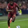 Wilfried Singo serait suivi par Liverpool, qui cherche à renforcer son secteur défensif pendant le mercato.