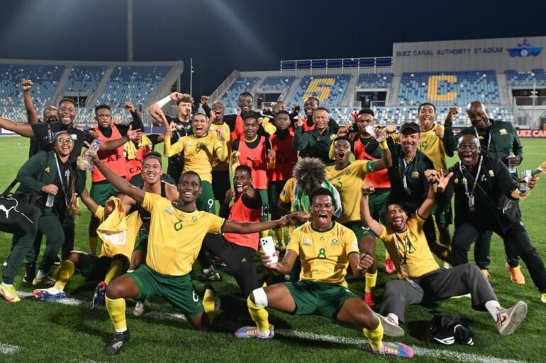 Les Amajita célébrant une performance en compétition U20.