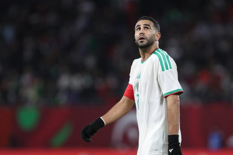 Algérie : Mahrez pourrait entrer en scène pour convaincre le phénomène Mezian Mesloub