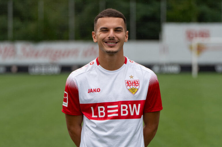 Badredine Bouanani se rapproche des Rangers