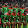 La sélection du Burkina Faso posant avant une rencontre internationale.