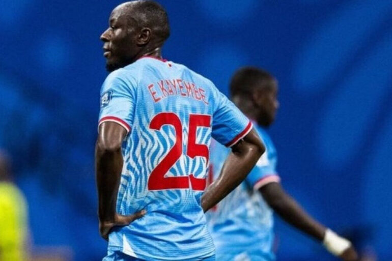 Edo Kayembe avec les Léopards de la RDC, qui pourraient jouer sans public au Stade des Martyrs.