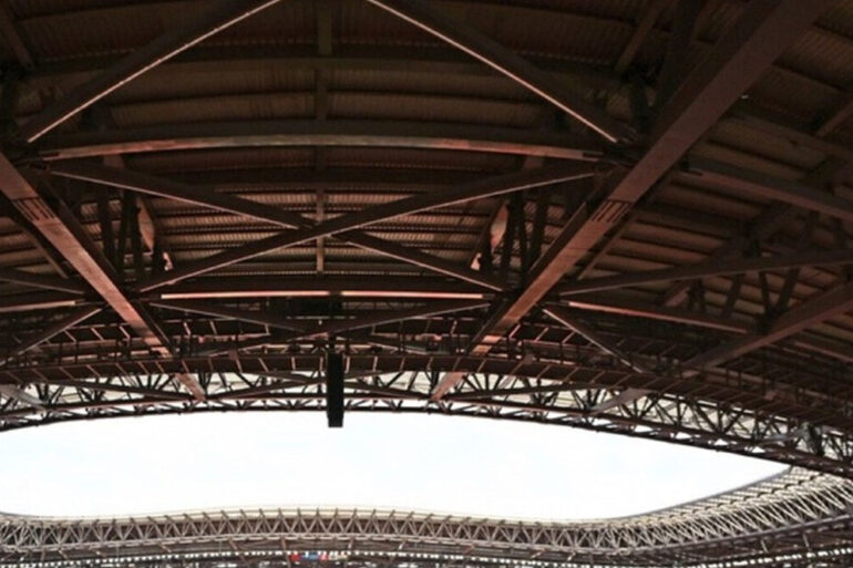 Un stade marocain. Le Maroc est cité parmi les solutions de repli possibles pour la CAN 2027, sans changement officiel d’hôte à ce stade.