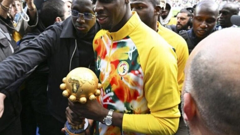 Édouard Mendy révèle que Patrick Vieira a tenté de le faire changer d’avis