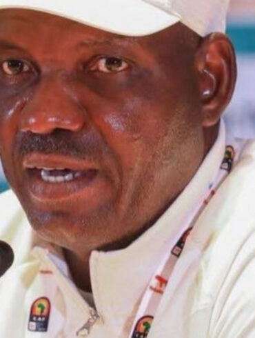 Eguavoen prend les Super Falcons en intérim pour lancer la course aux Jeux de 2028