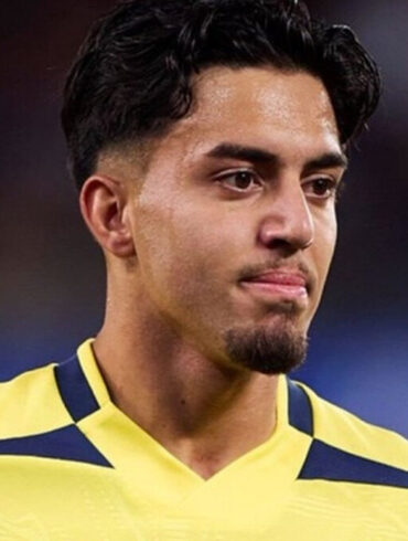 Ilias Akhomach sous les couleurs de Villarreal.