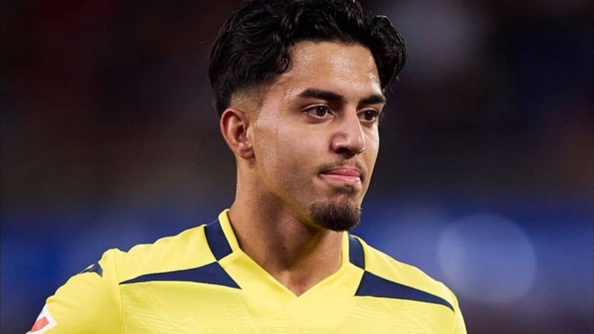 Ilias Akhomach sous les couleurs de Villarreal.