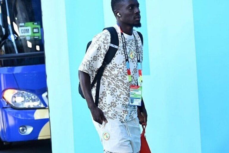 Idrissa Gana Gueye lors d’un rassemblement avec le Sénégal